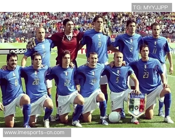 度全球足球十大球星排名揭晓 谁才是足坛之王的最强竞争者 度全球足球十大球星排名揭晓 谁才是足坛之王的最强竞争者